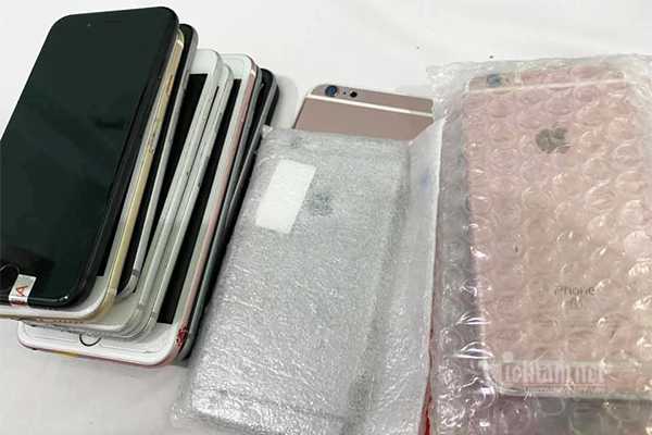 Từ hôm nay, bán điện thoại xách tay có thể bị phạt tới 100 triệu đồng